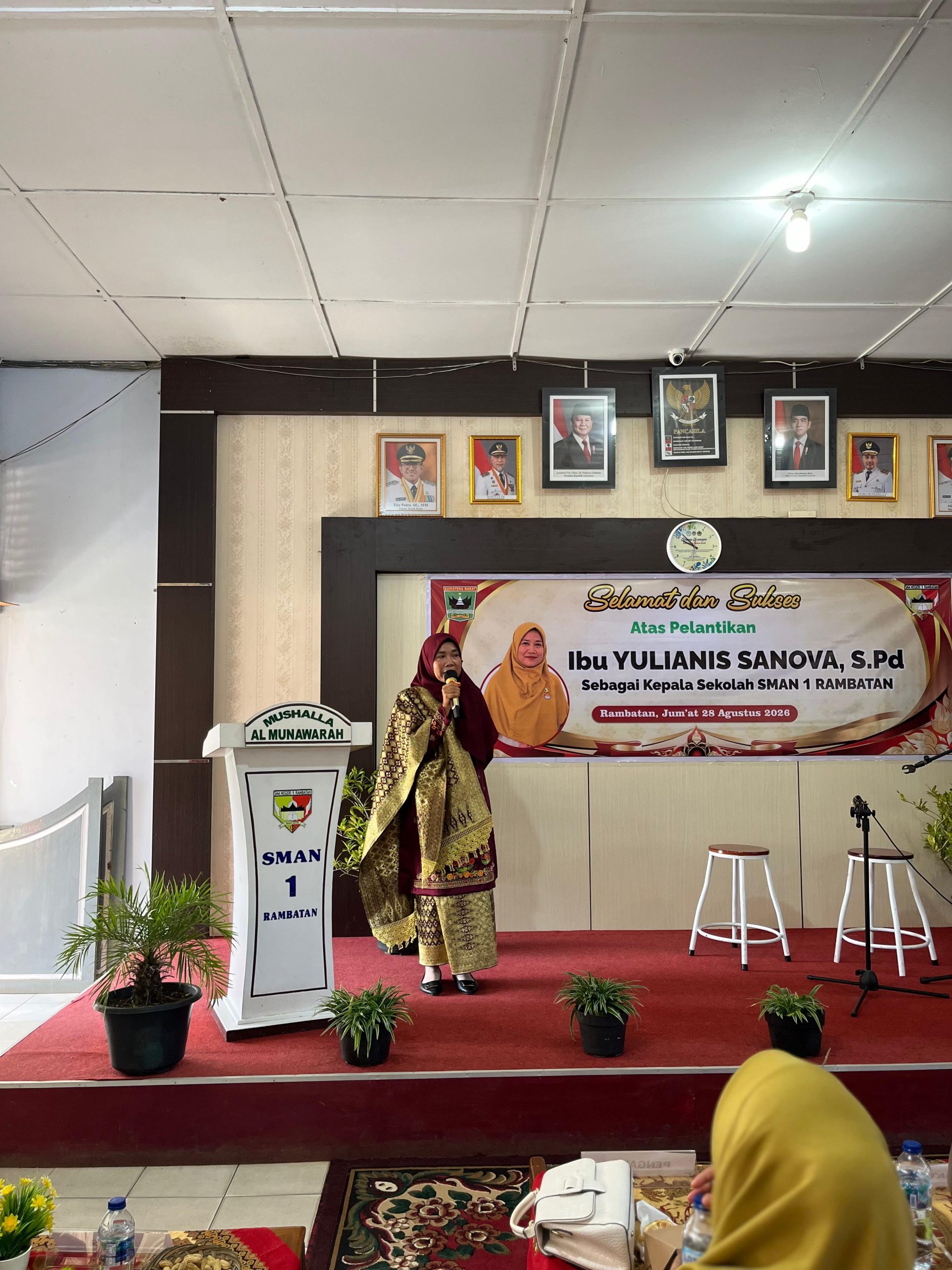 SMAN 1 Rambatan Laksanakan Pelantikan Kepala Sekolah Definitif, Ibuk Yulianis Sanova, S.Pd.